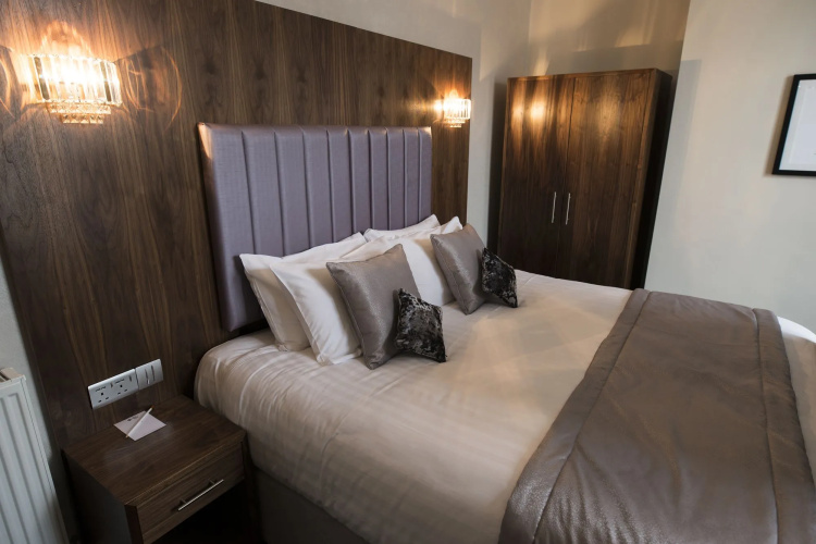 The Croft Hotel