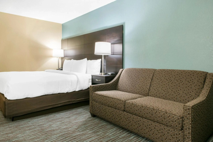 Quality Inn Dayton Airport