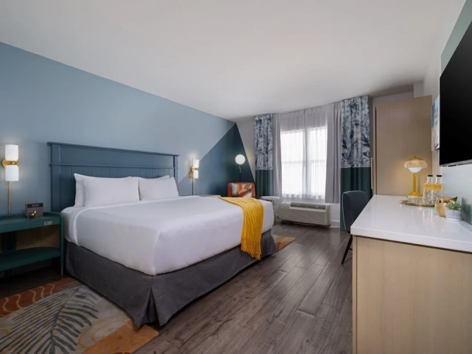 Premium Quadruple room