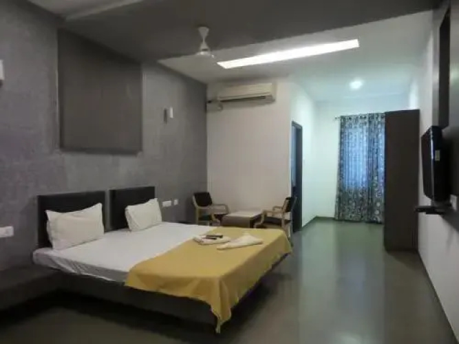 Hotel KRA