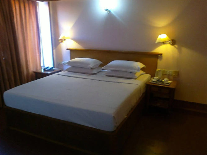 Mayura Residency