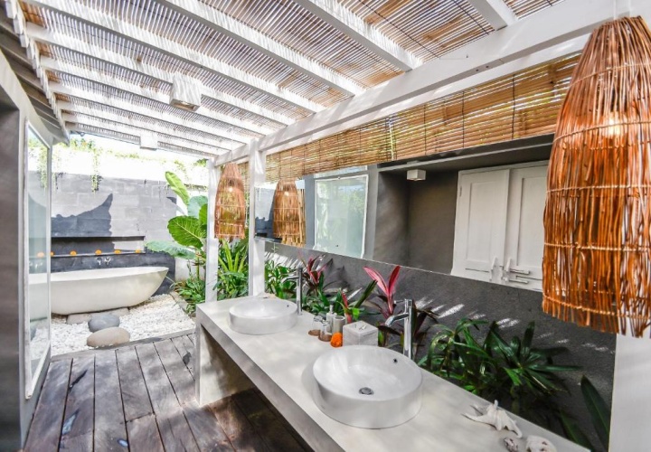3 Bedrooms Double Villa