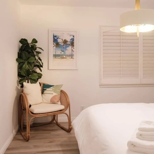 4 Bedrooms Cottage