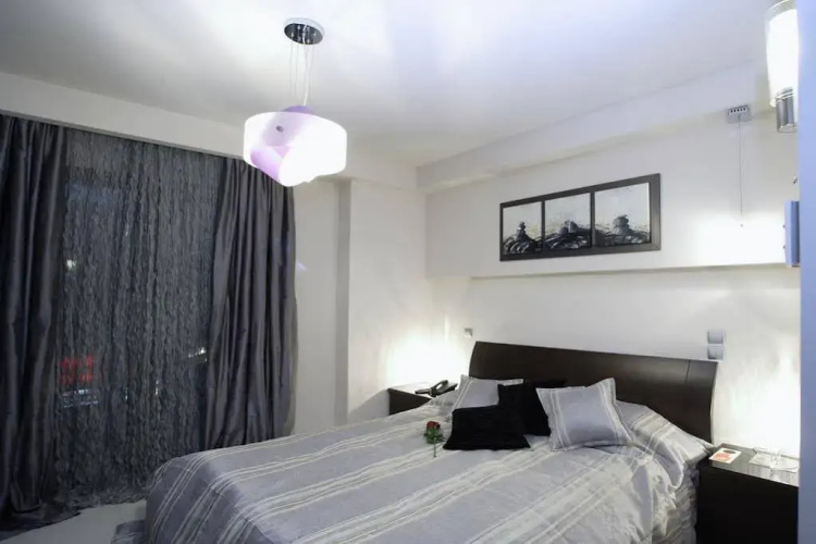 Dellagio Hotel