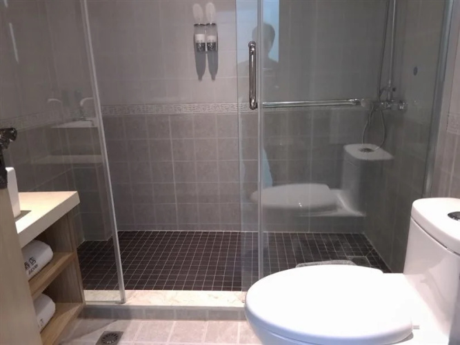 Yuhao Business Hotel