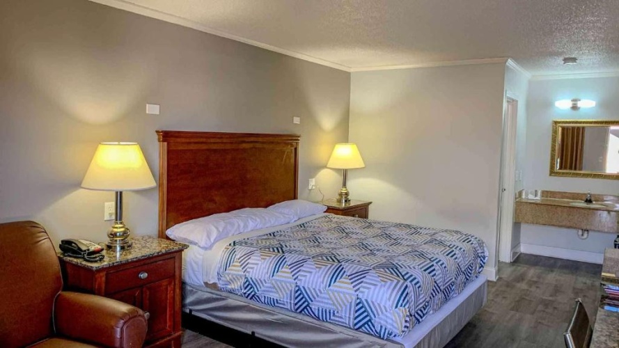 Standard Double room with balcony