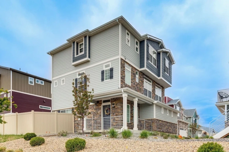 3 Bedrooms Cottage