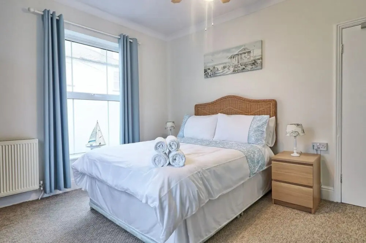Walton Beach Holiday Lets