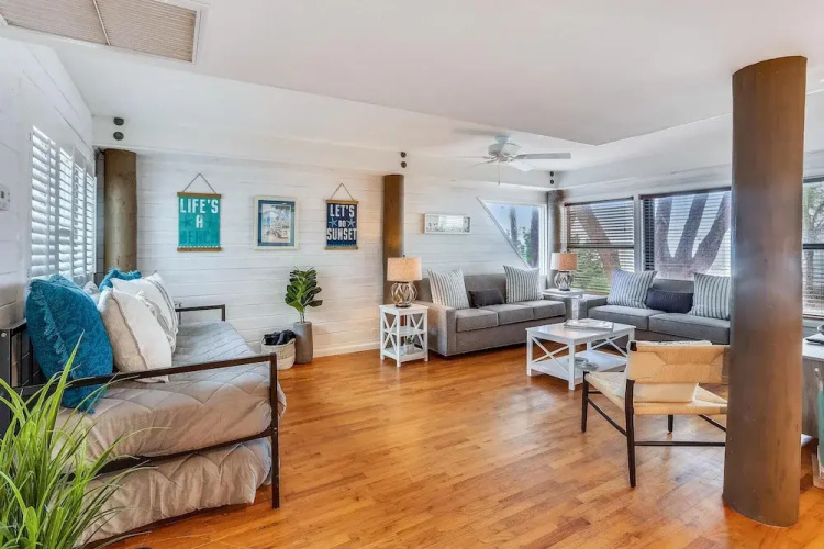Sunset Beach House 3BR