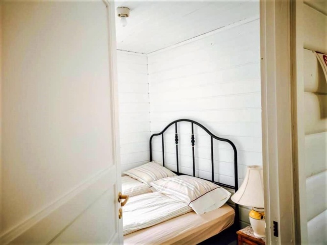 2 Bedrooms Cottage