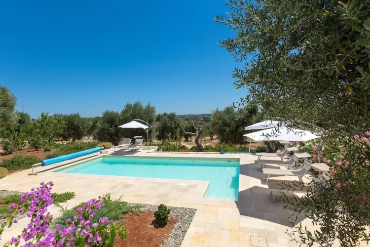 3 Bedrooms Villa