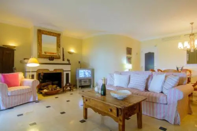 First line townhouse Venalmar