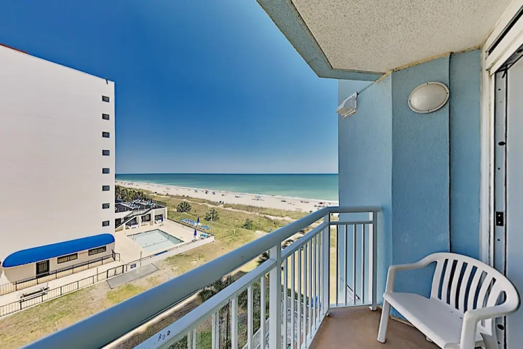 Beachfront Getaway W/ Pools, Hot Tubs & Lazy River 2 Bedroom Condo