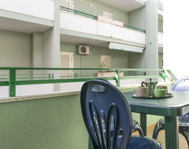 1 Bedroom Apartment with balcony