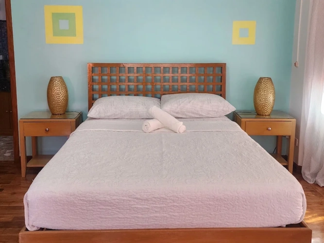 Deluxe Double room with balcony and with courtyard view
