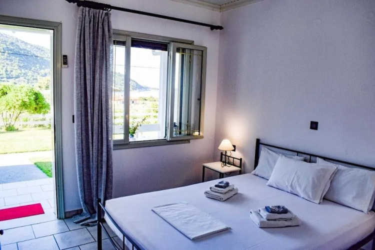 Aura Guesthouse B&B