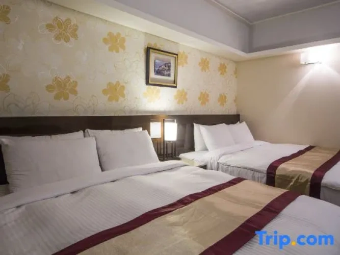 Economy Quadruple room