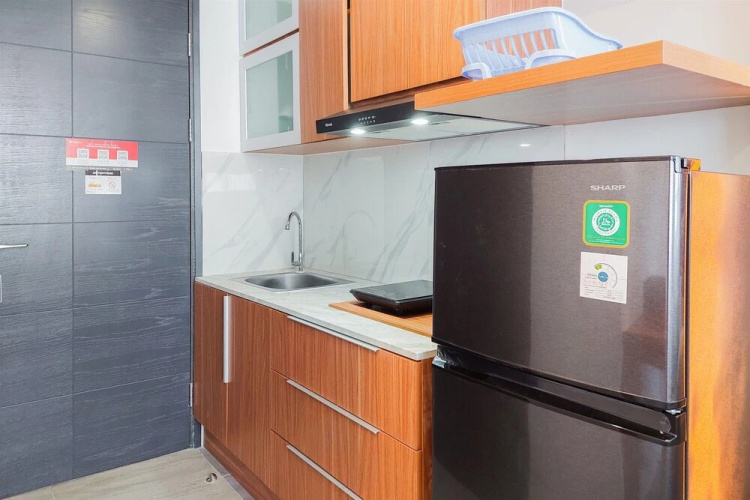 Good And Homey Studio At Collins Boulevard Apartment