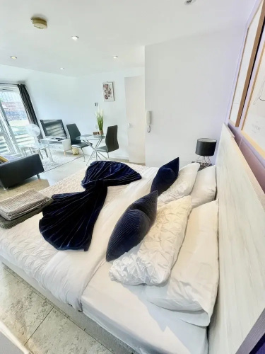 Stunning Studio Apartment in Cambridge