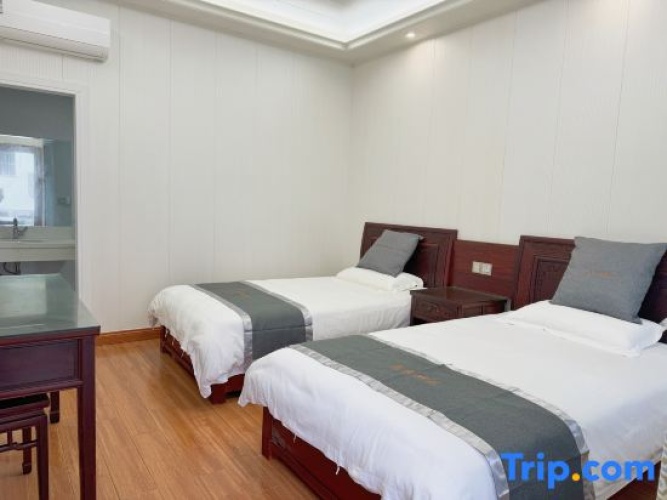 Economy Twin room