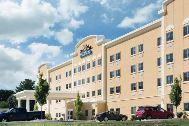 Baymont Inn & Suites Erie - Erie, PA