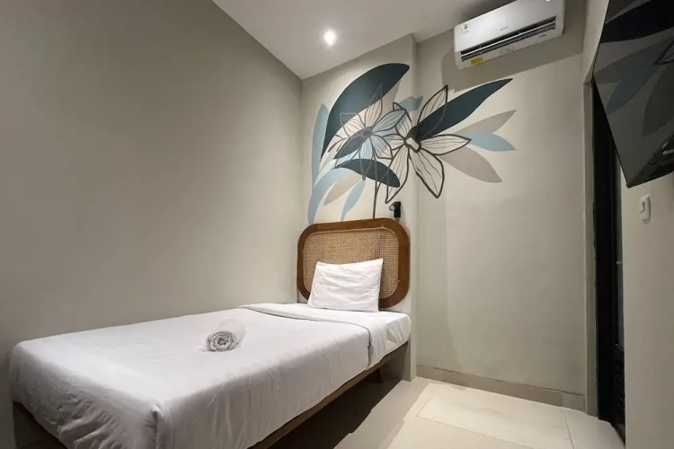 Standard Single room