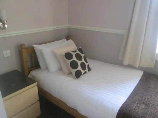 Abbey Inn