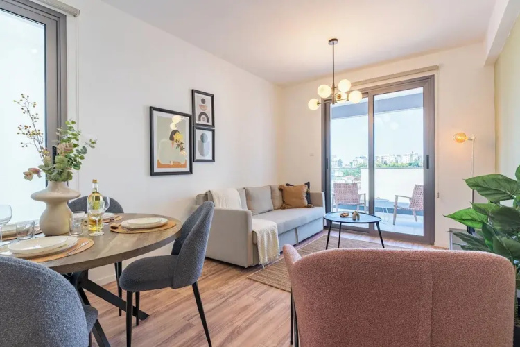Pauhad 3 - Larnaca Studios & Apts