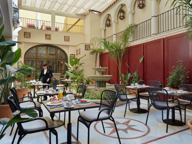 H10 Corregidor Boutique Hotel photo 38