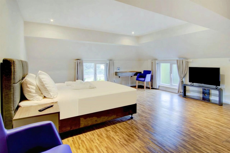 The Gissons Hotel