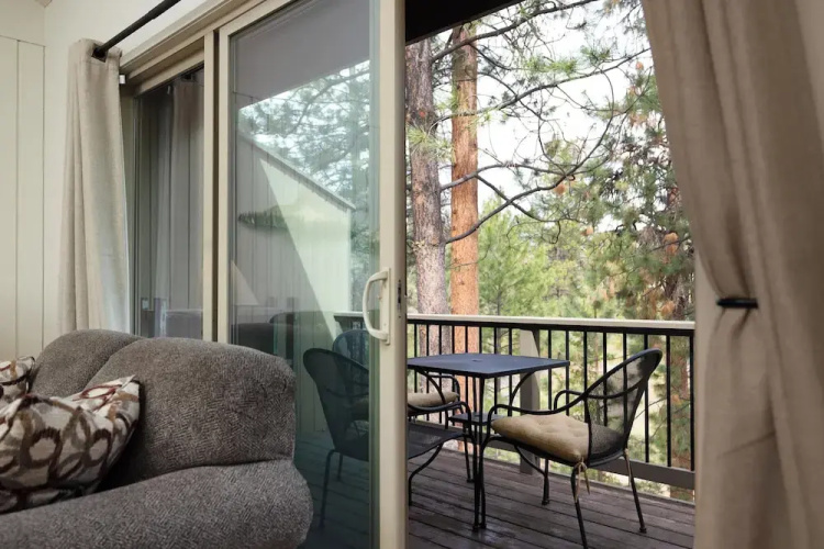 Ponderosa Resort Condo for 6!
