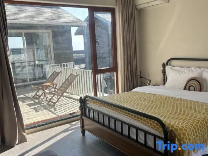 3 Bedrooms Villa