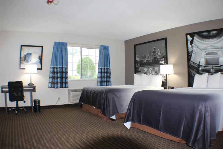 Super 8 by Wyndham Gardner