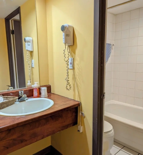 Comfort Double Basement room