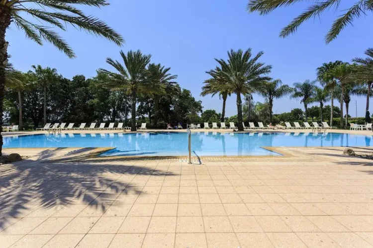 Sandy Ridge Sunrise 3 Bed 3 Bath condo by RedAwning