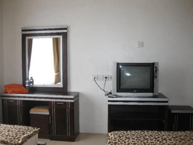 Hotel Monata