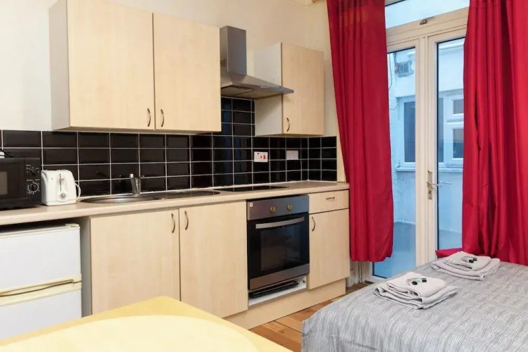 Cosy studio flat in the Polygon