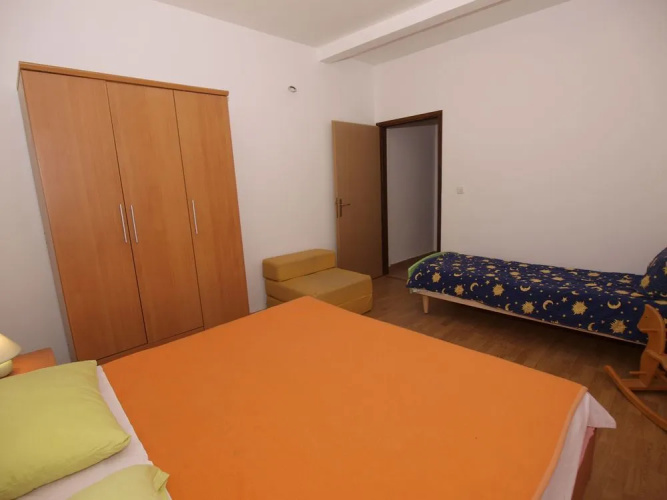 Apartment Emil 769