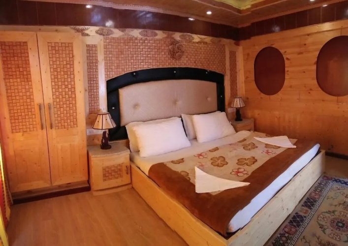 Nezer Homestay
