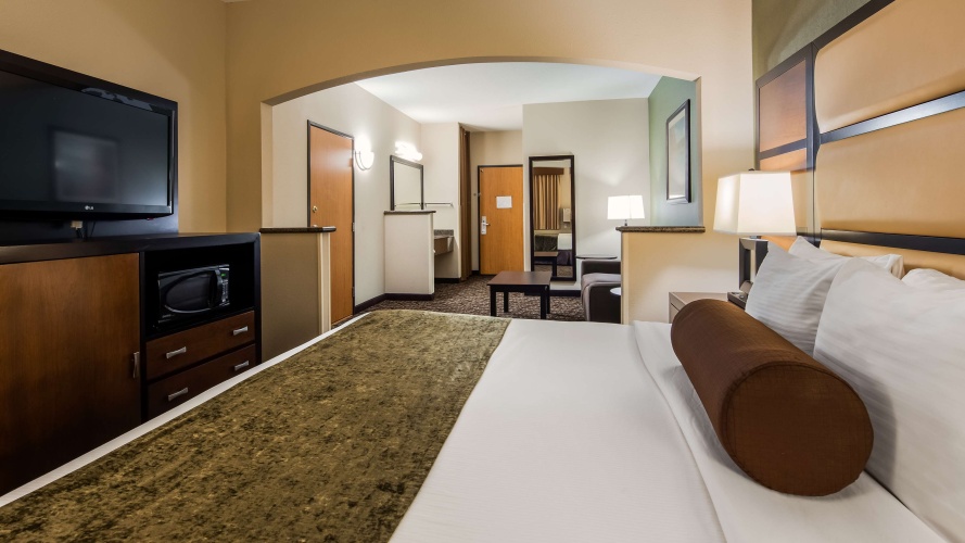 Best Western Plus Vancouver Mall Dr. Hotel & Suites photo 7