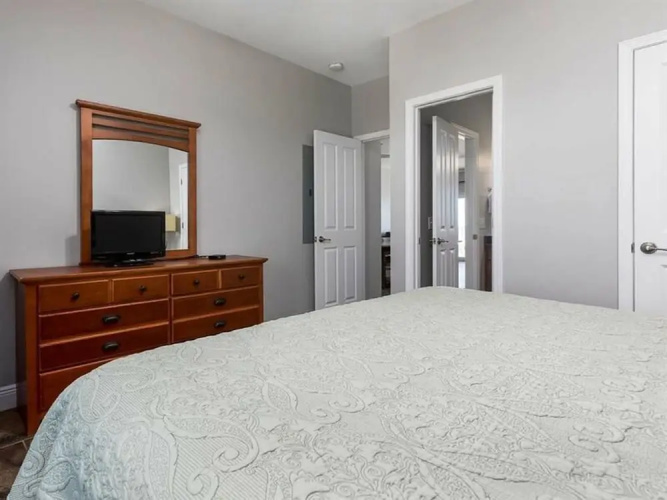 Ledlow by Meyer Vacation Rentals