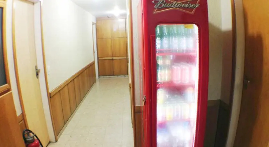 Fridays Hostel - Hotel