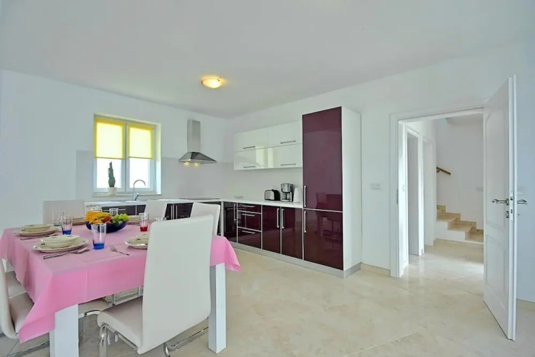 Villa Monika