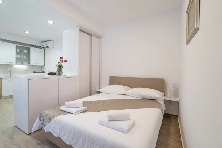 Drop In Split Apartments