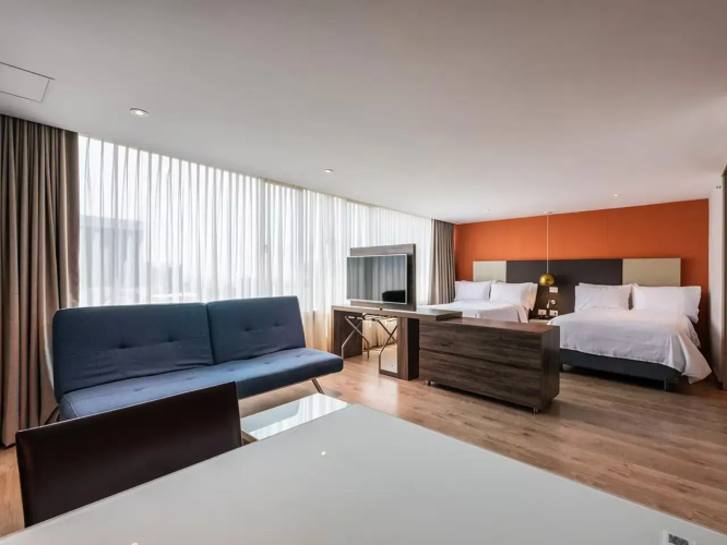 Double Suite