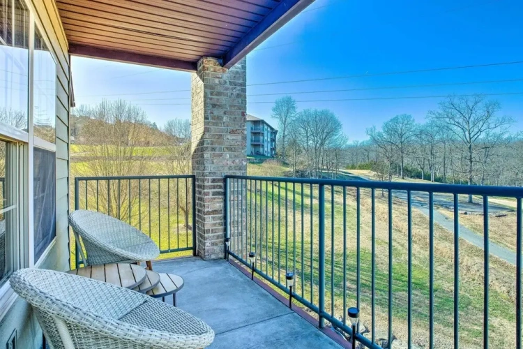 1 Bedroom Apartment with balcony