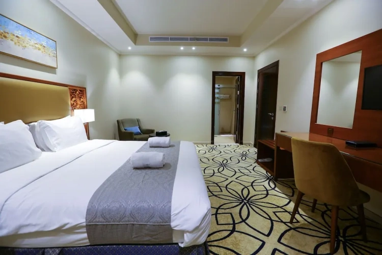 Deluxe Suite