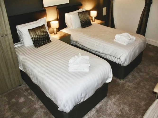 Standard Twin room