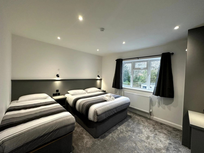 Gainsborough Lodge