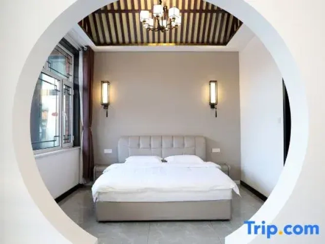 Deluxe Double Suite